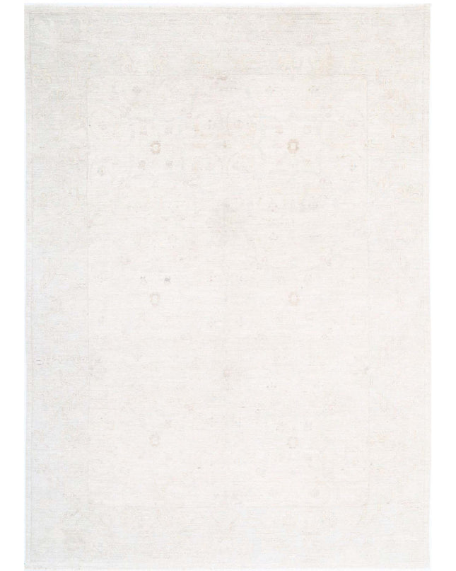 Oushak 8' 5" X 11' 11" Hand Knotted Wool Rug 8' 5" X 11' 11" (257 X 363) / Ivory / Wool