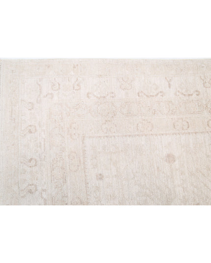 Oushak 7' 11" X 9' 5" Hand Knotted Wool Rug 7' 11" X 9' 5" (241 X 287) / Ivory / Wool