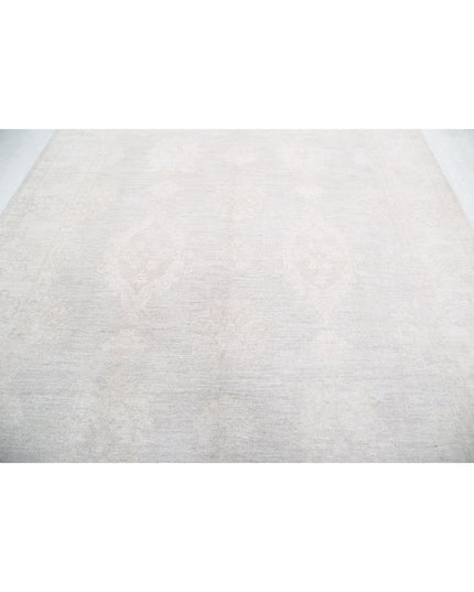 Oushak 7' 10" X 9' 0" Hand Knotted Wool Rug 7' 10" X 9' 0" (239 X 274) / Grey / Wool