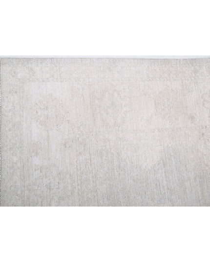 Oushak 7' 10" X 9' 0" Hand Knotted Wool Rug 7' 10" X 9' 0" (239 X 274) / Grey / Wool