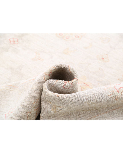 Oushak 8' 10" X 11' 11" Hand Knotted Wool Rug 8' 10" X 11' 11" (269 X 363) / Ivory / Wool
