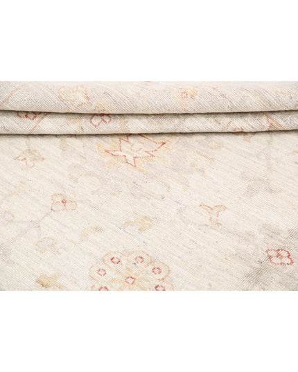Oushak 8' 10" X 11' 11" Hand Knotted Wool Rug 8' 10" X 11' 11" (269 X 363) / Ivory / Wool