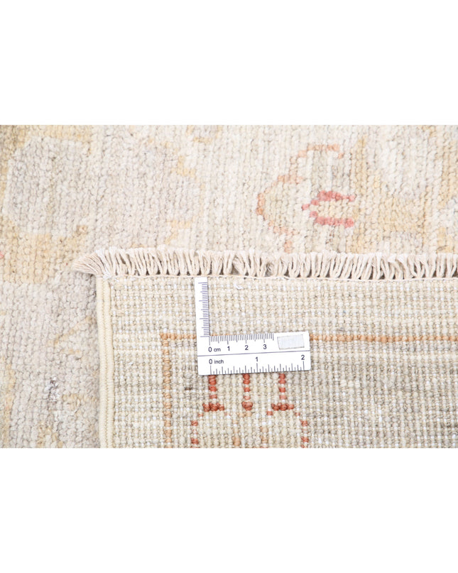 Oushak 8' 10" X 11' 11" Hand Knotted Wool Rug 8' 10" X 11' 11" (269 X 363) / Ivory / Wool