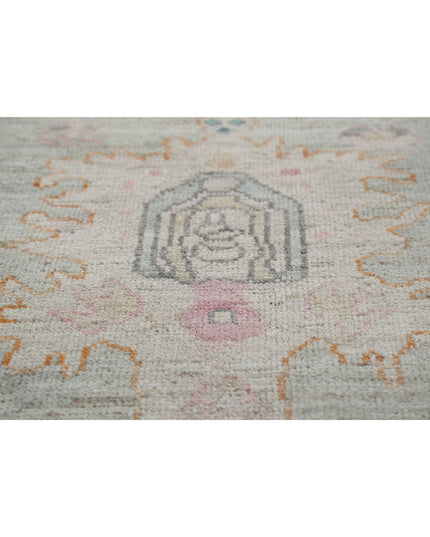 Oushak 8' 5" X 10' 1" Hand Knotted Wool Rug 8' 5" X 10' 1" (257 X 307) / Grey / Wool