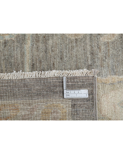 Oushak 9' 9" X 12' 11" Hand Knotted Wool Rug 9' 9" X 12' 11" (297 X 394) / Ivory / Wool