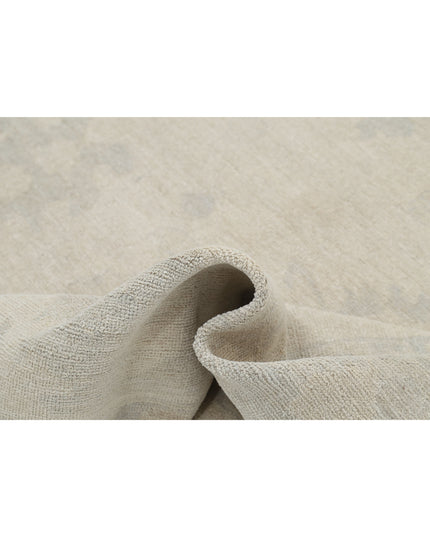 Oushak 10' 6" X 13' 11" Hand Knotted Wool Rug 10' 6" X 13' 11" (320 X 424) / Ivory / Wool