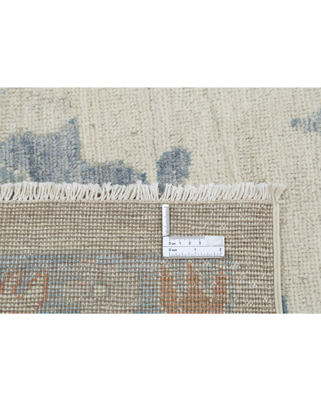 Oushak 9' 10" X 13' 8" Hand Knotted Wool Rug 9' 10" X 13' 8" (300 X 417) / Ivory / Wool