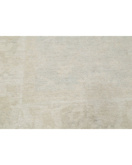 Oushak 9' 0" X 10' 11" Hand Knotted Wool Rug 9' 0" X 10' 11" (274 X 333) / Silver / Wool