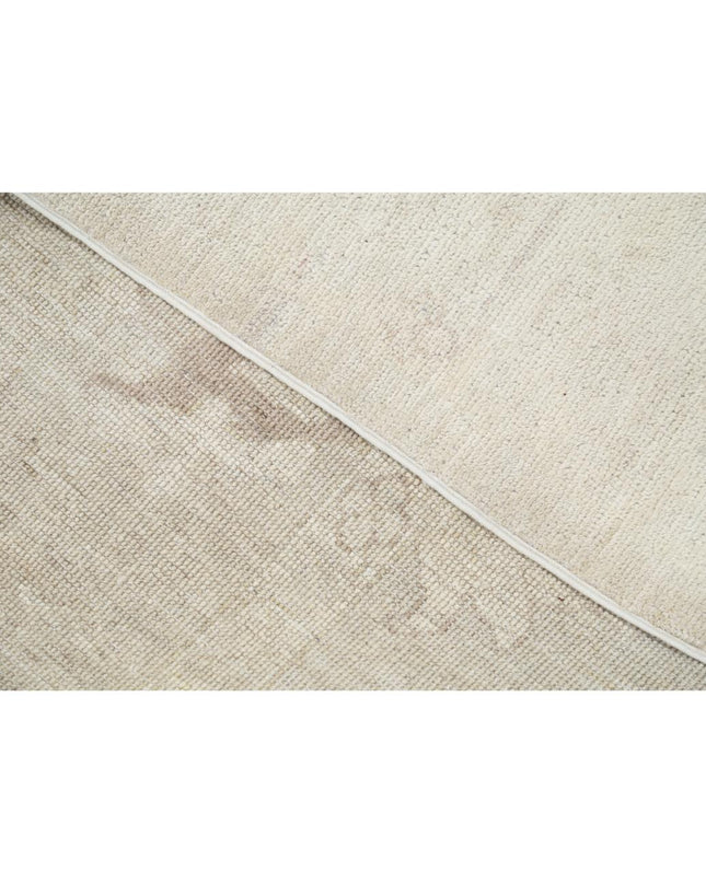 Oushak 8' 8" X 12' 2" Hand Knotted Wool Rug 8' 8" X 12' 2" (264 X 371) / Silver / Wool