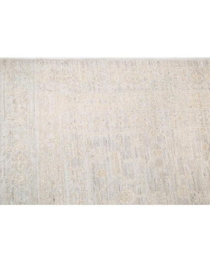 Oushak 7' 7" X 7' 10" Hand Knotted Wool Rug 7' 7" X 7' 10" (231 X 239) / Silver / Wool