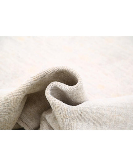 Oushak 7' 7" X 7' 10" Hand Knotted Wool Rug 7' 7" X 7' 10" (231 X 239) / Silver / Wool