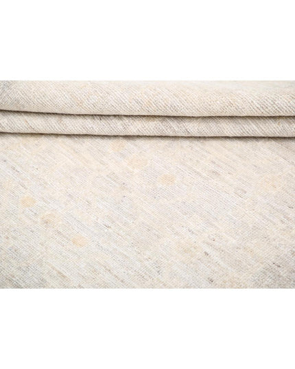 Oushak 7' 7" X 7' 10" Hand Knotted Wool Rug 7' 7" X 7' 10" (231 X 239) / Silver / Wool