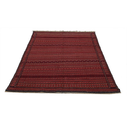 Persian Kilim 4' 8" X 6' 7" Wool Hand-Woven Kilim 4' 8" X 6' 7" (142 X 201) / Multi / Multi