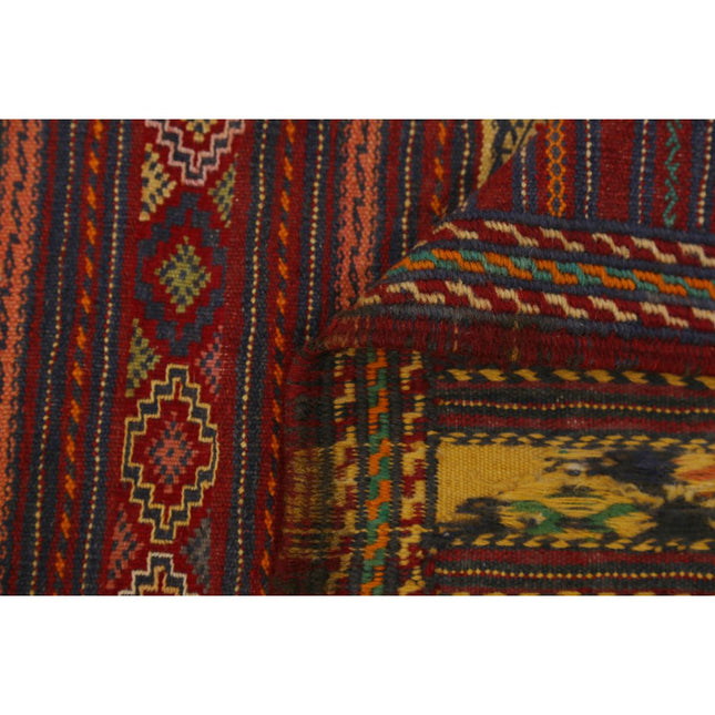 Persian Kilim 3' 5" X 4' 11" Wool Hand-Woven Kilim 3' 5" X 4' 11" (104 X 150) / Multi / Multi
