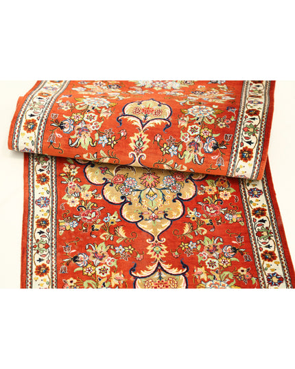 Qum 1' 7" X 5' 3" Hand Knotted Silk Rug 1' 7" X 5' 3" (48 X 160) / Rust / Silk
