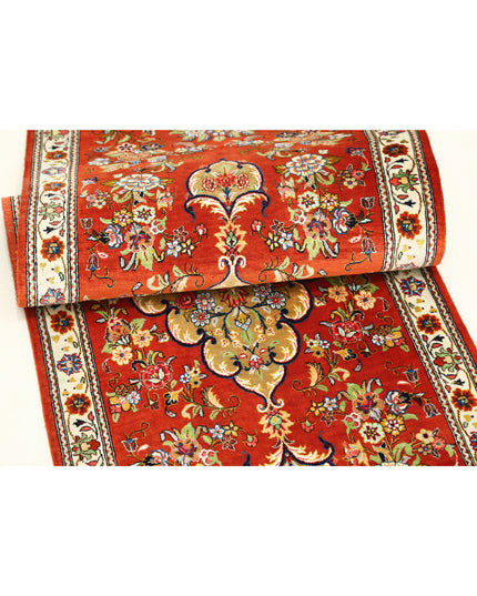 Qum 1' 7" X 5' 3" Hand Knotted Silk Rug 1' 7" X 5' 3" (48 X 160) / Rust / Silk