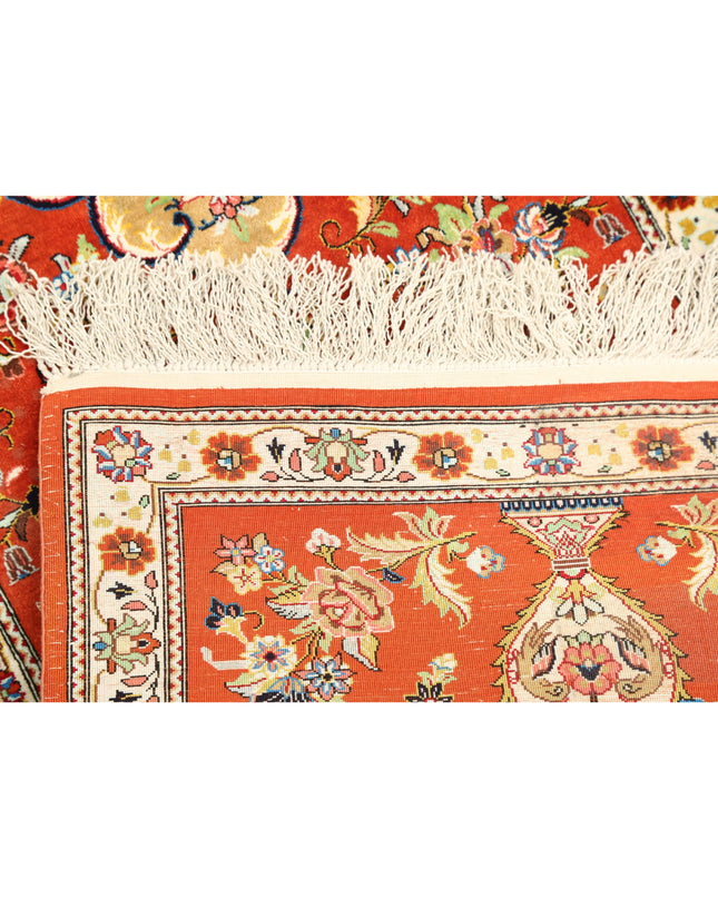 Qum 1' 7" X 5' 3" Hand Knotted Silk Rug 1' 7" X 5' 3" (48 X 160) / Rust / Silk