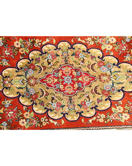 Qum 1' 7" X 5' 3" Hand Knotted Silk Rug 1' 7" X 5' 3" (48 X 160) / Rust / Silk