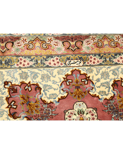 Qum 3' 4" X 4' 10" Hand Knotted Silk Rug 3' 4" X 4' 10" (101 X 147) / Peach / Silk