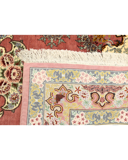 Qum 3' 4" X 4' 10" Hand Knotted Silk Rug 3' 4" X 4' 10" (101 X 147) / Peach / Silk