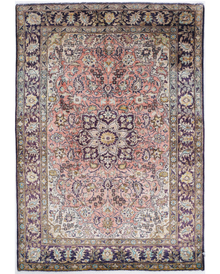 Qum 3' 4" X 4' 10" Hand Knotted Silk Rug 3' 4" X 4' 10" (101 X 147) / Peach / Silk