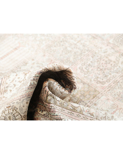 Qum 6' 3" X 7' 1" Hand Knotted Silk Rug 6' 3" X 7' 1" (191 X 216) / Brown / Silk