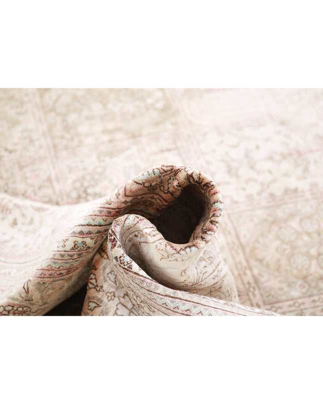 Qum 6' 3" X 7' 1" Hand Knotted Silk Rug 6' 3" X 7' 1" (191 X 216) / Brown / Silk