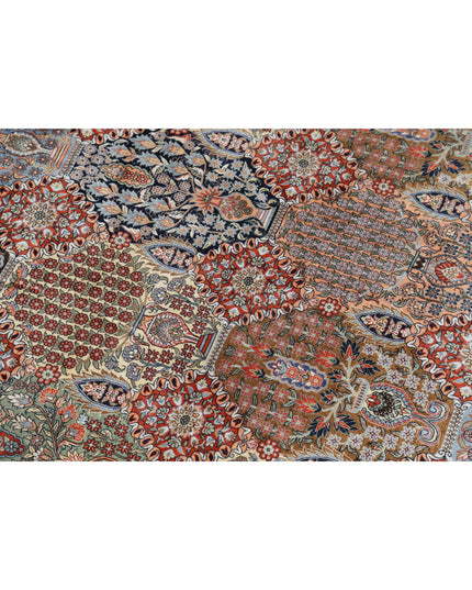 Qum 6' 0" X 9' 0" Hand Knotted Silk Rug 6' 0" X 9' 0" (183 X 274) / Rust / Silk