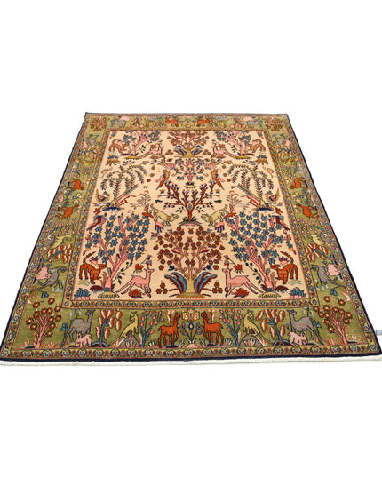 Qum 4' 6" X 6' 8" Hand Knotted Wool Rug 4' 6" X 6' 8" (137 X 203) / Ivory / Wool