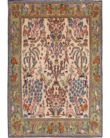 Qum 4' 6" X 6' 8" Hand Knotted Wool Rug 4' 6" X 6' 8" (137 X 203) / Ivory / Wool