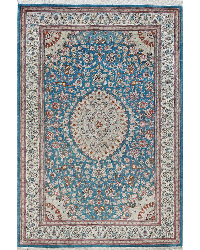Qum 2' 7" X 3' 10" Hand Knotted Wool Rug 2' 7" X 3' 10" (79 X 117) / Blue / Wool