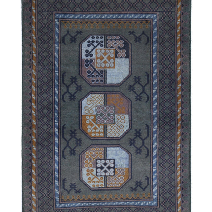 Revival 3' 4" X 4' 11" Hand Knotted Wool Rug 3' 4" X 4' 11" (101 X 150) / Green / Wool