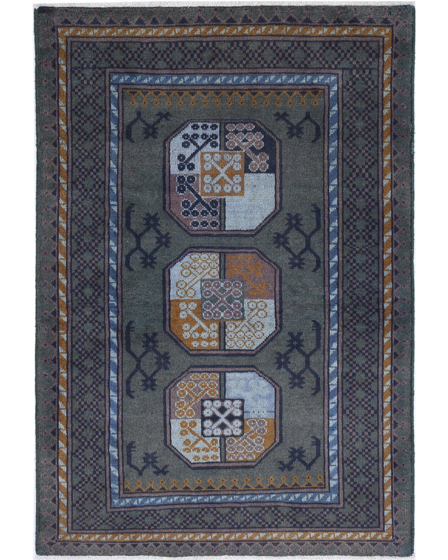 Revival 3' 4" X 4' 11" Hand Knotted Wool Rug 3' 4" X 4' 11" (101 X 150) / Green / Wool