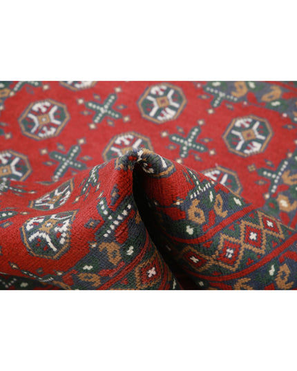 Revival 3' 5" X 4' 10" Hand Knotted Wool Rug 3' 5" X 4' 10" (104 X 147) / Red / Wool