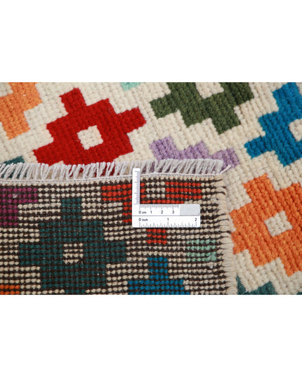 Revival 2' 9" X 4' 0" Hand Knotted Wool Rug 2' 9" X 4' 0" (84 X 122) / Ivory / Wool