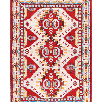 Revival 2' 8" X 3' 11" Hand Knotted Wool Rug 2' 8" X 3' 11" (81 X 119) / Ivory / Wool