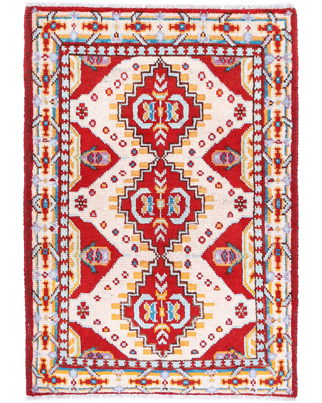 Revival 2' 8" X 3' 11" Hand Knotted Wool Rug 2' 8" X 3' 11" (81 X 119) / Ivory / Wool