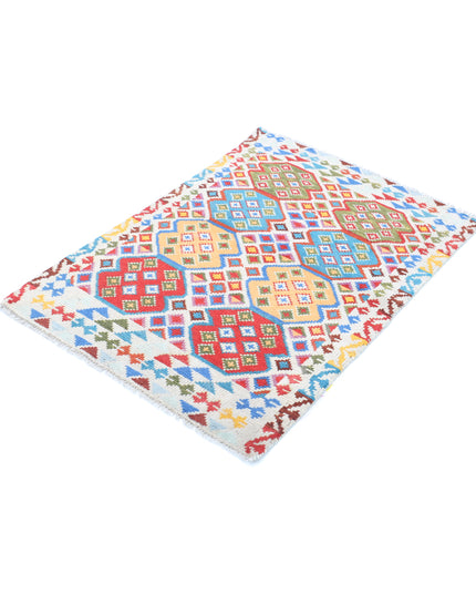 Revival 2' 7" X 3' 10" Hand Knotted Wool Rug 2' 7" X 3' 10" (79 X 117) / Ivory / Wool