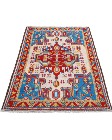 Revival 3' 5" X 5' 2" Hand Knotted Wool Rug 3' 5" X 5' 2" (104 X 158) / Ivory / Wool