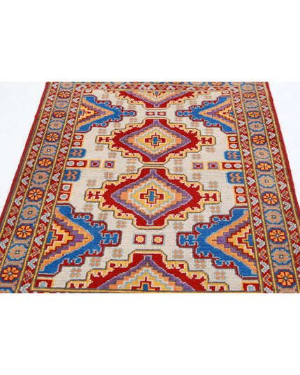 Revival 3' 5" X 4' 10" Hand Knotted Wool Rug 3' 5" X 4' 10" (104 X 147) / Ivory / Wool