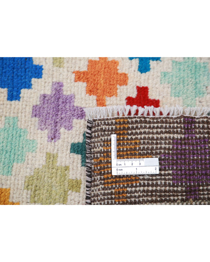 Revival 5' 1" X 6' 8" Hand Knotted Wool Rug 5' 1" X 6' 8" (155 X 203) / Ivory / Wool