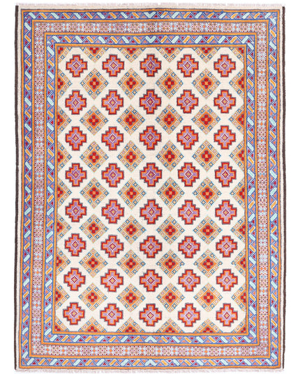 Revival 4' 10" X 6' 9" Hand Knotted Wool Rug 4' 10" X 6' 9" (147 X 206) / Ivory / Wool
