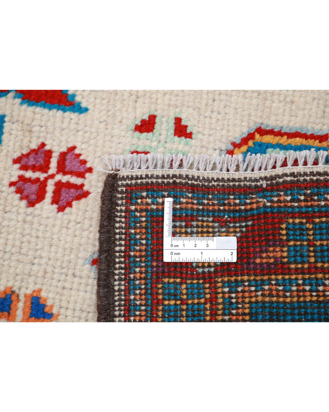 Revival 5' 3" X 6' 9" Hand Knotted Wool Rug 5' 3" X 6' 9" (160 X 206) / Ivory / Wool