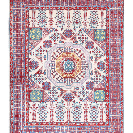 Revival 4' 10" X 6' 8" Hand Knotted Wool Rug 4' 10" X 6' 8" (147 X 203) / Ivory / Wool
