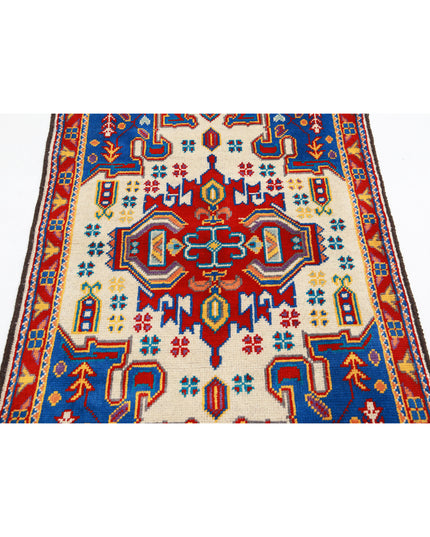 Revival 3' 2" X 4' 10" Hand Knotted Wool Rug 3' 2" X 4' 10" (97 X 147) / Ivory / Wool