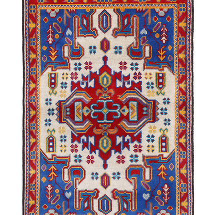 Revival 3' 2" X 4' 10" Hand Knotted Wool Rug 3' 2" X 4' 10" (97 X 147) / Ivory / Wool