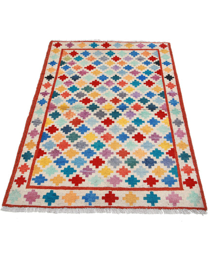 Revival 3' 4" X 5' 0" Hand Knotted Wool Rug 3' 4" X 5' 0" (101 X 152) / Ivory / Wool