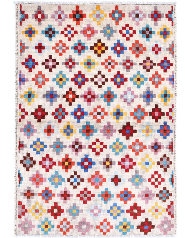 Revival 3' 3" X 4' 9" Hand Knotted Wool Rug 3' 3" X 4' 9" (99 X 145) / Ivory / Wool