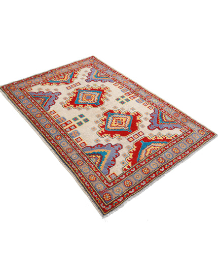 Revival 4' 0" X 5' 9" Hand Knotted Wool Rug 4' 0" X 5' 9" (122 X 175) / Ivory / Wool