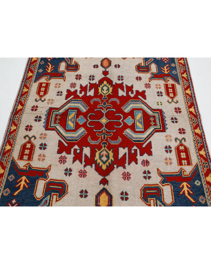 Revival 4' 10" X 6' 6" Hand Knotted Wool Rug 4' 10" X 6' 6" (147 X 198) / Ivory / Wool